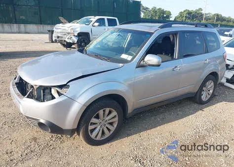 2013 Subaru Forester 2.5X Premium from USA, damaged, VIN JF2SHADCXDH442045